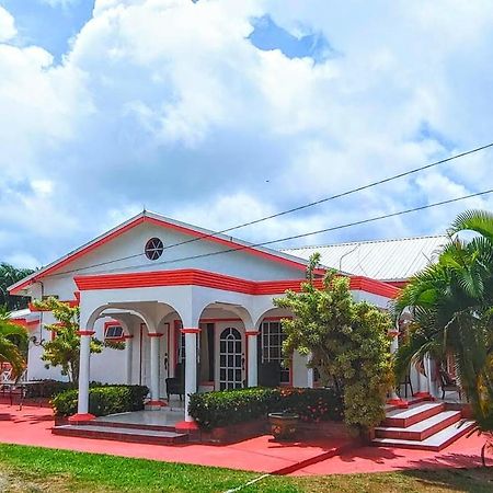 Sunny Palm Villas Laborie Bagian luar foto