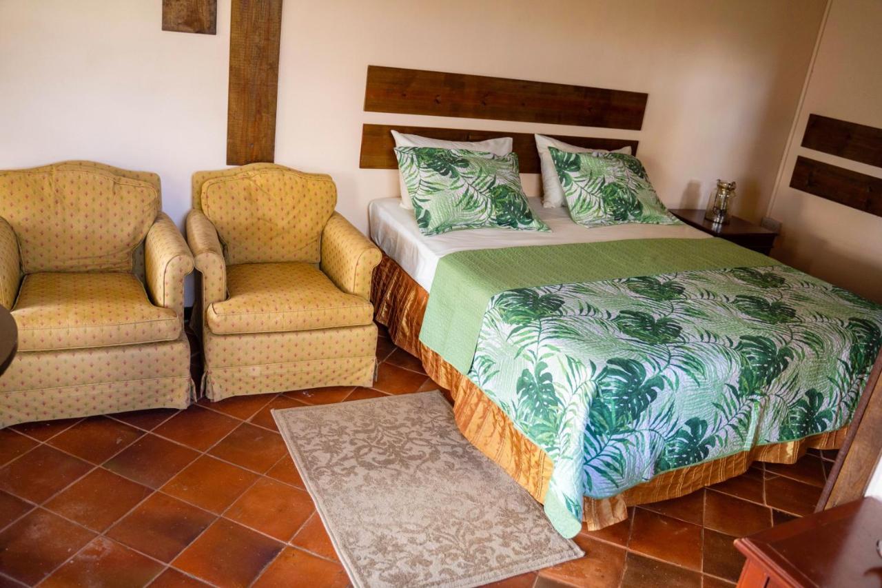 Sunny Palm Villas Laborie Bagian luar foto